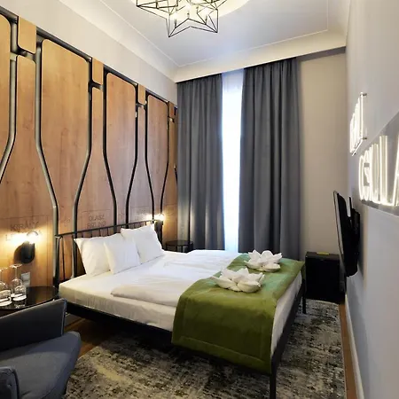 Отель 1552 Boutique 4*
