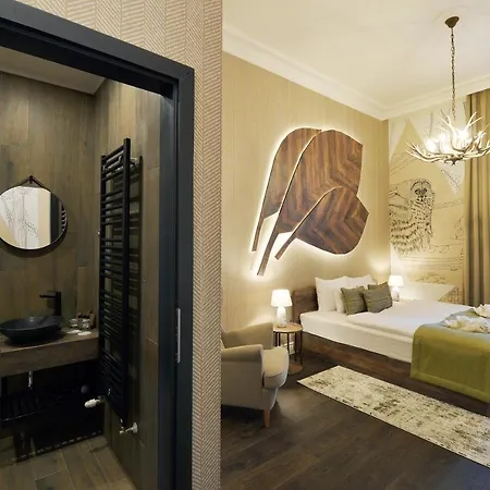 1552 Boutique 4*