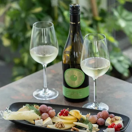 מלון 1552 Boutique אגר